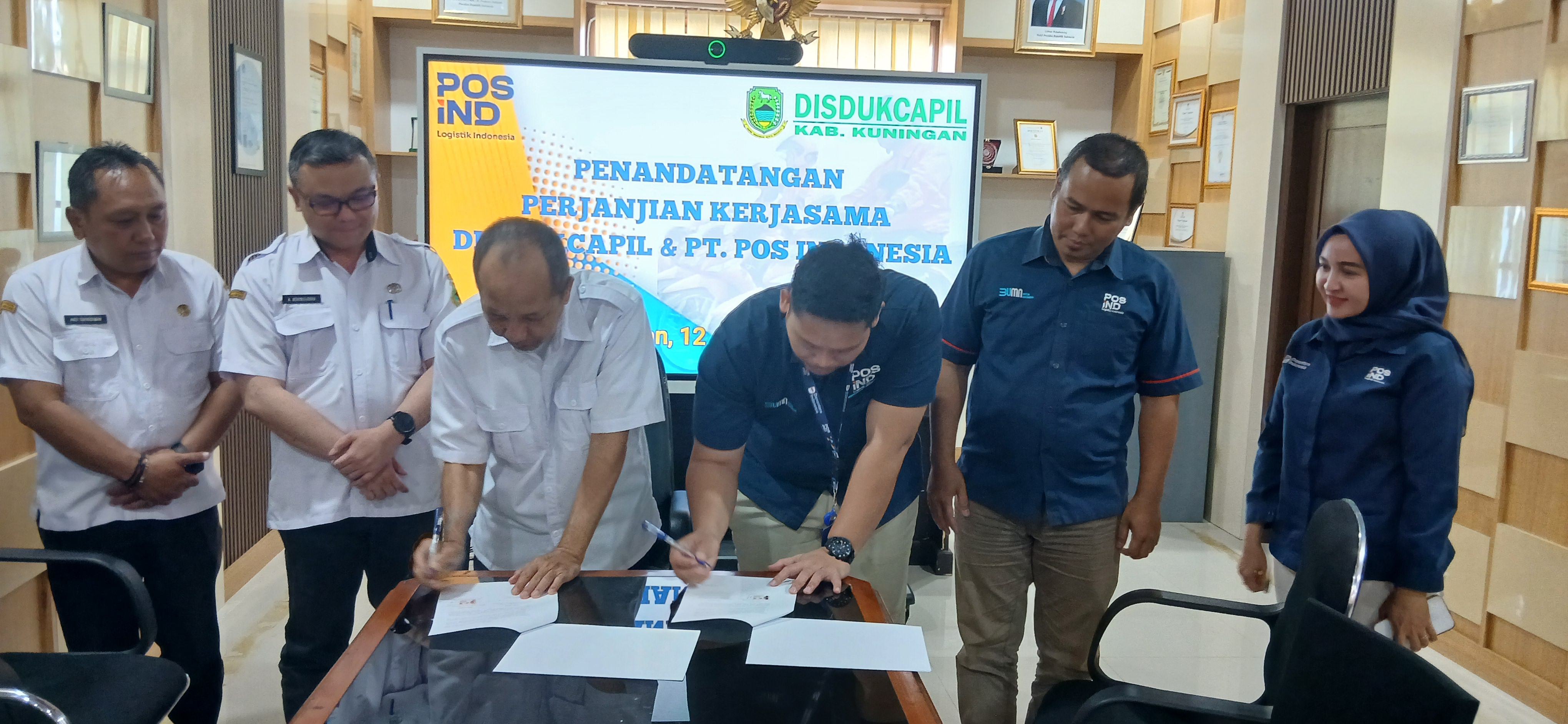 Tingkatkan Layanan Dokumen Kependudukan, Disdukcapil Jalin Kerja Sama Strategis dengan PT Pos Indonesia